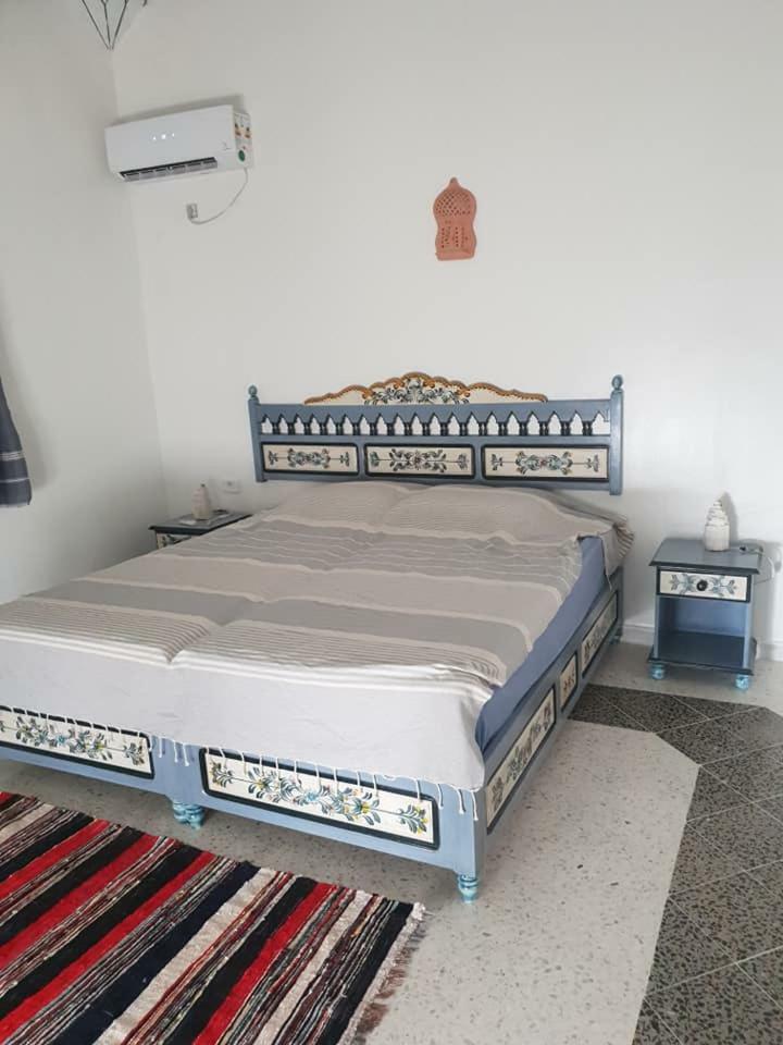 Bed and Breakfast Dar Mamina Sidi ash Shammakh Esterno foto
