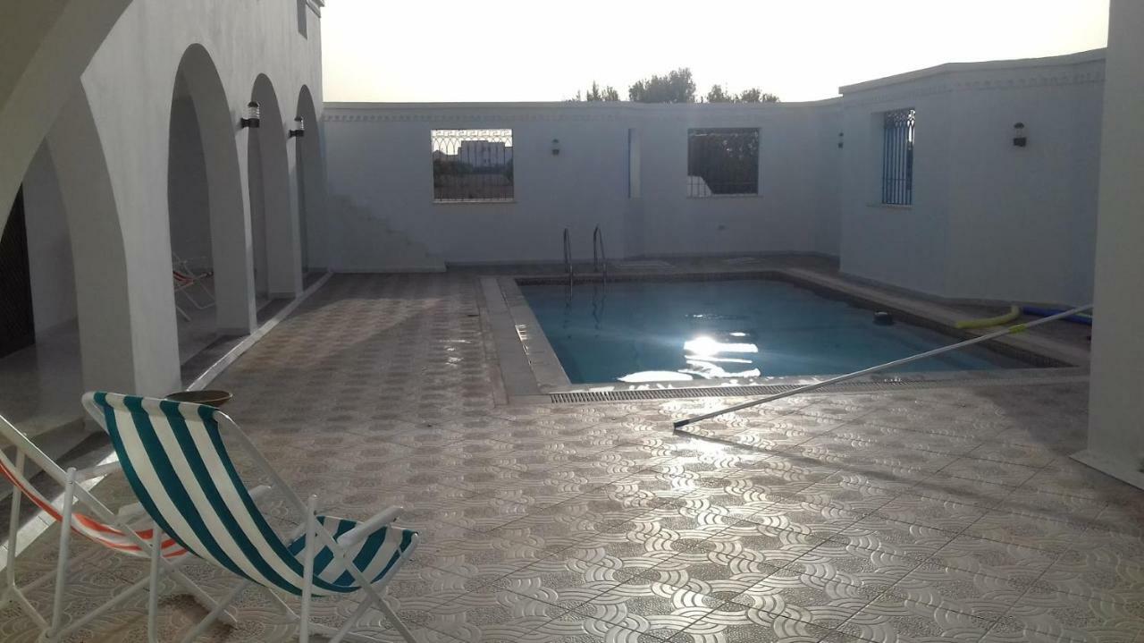 Bed and Breakfast Dar Mamina Sidi ash Shammakh Esterno foto