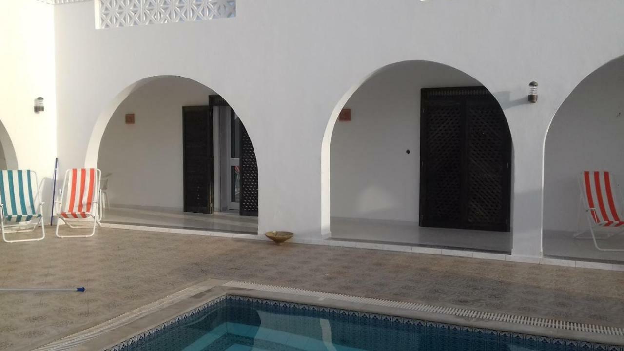 Bed and Breakfast Dar Mamina Sidi ash Shammakh Esterno foto