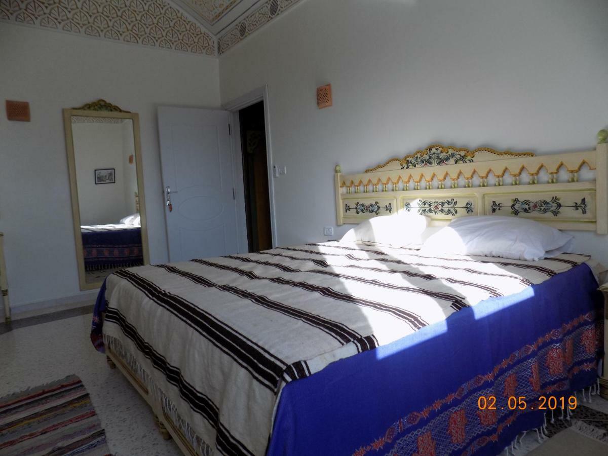 Bed and Breakfast Dar Mamina Sidi ash Shammakh Esterno foto