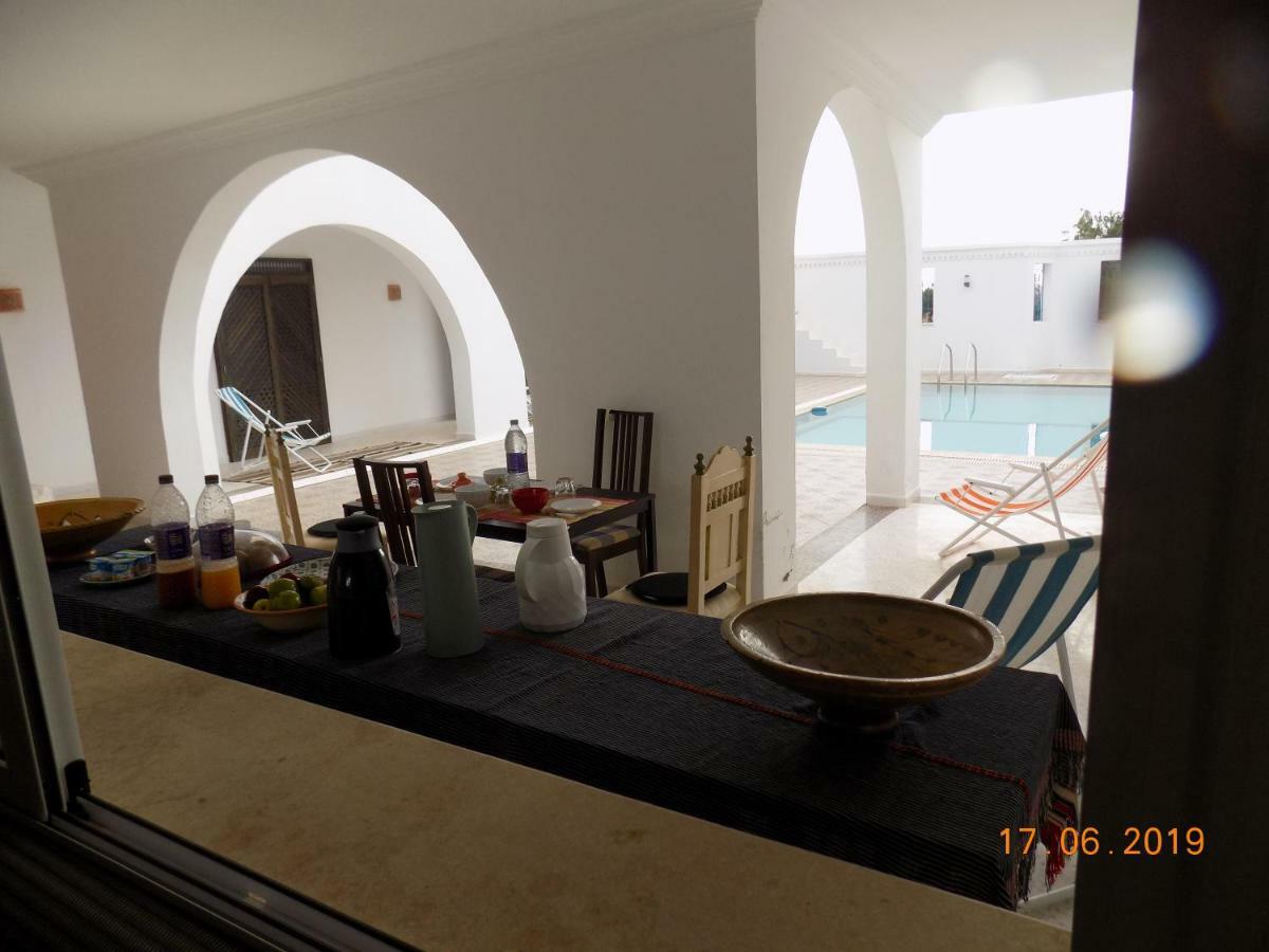 Bed and Breakfast Dar Mamina Sidi ash Shammakh Esterno foto