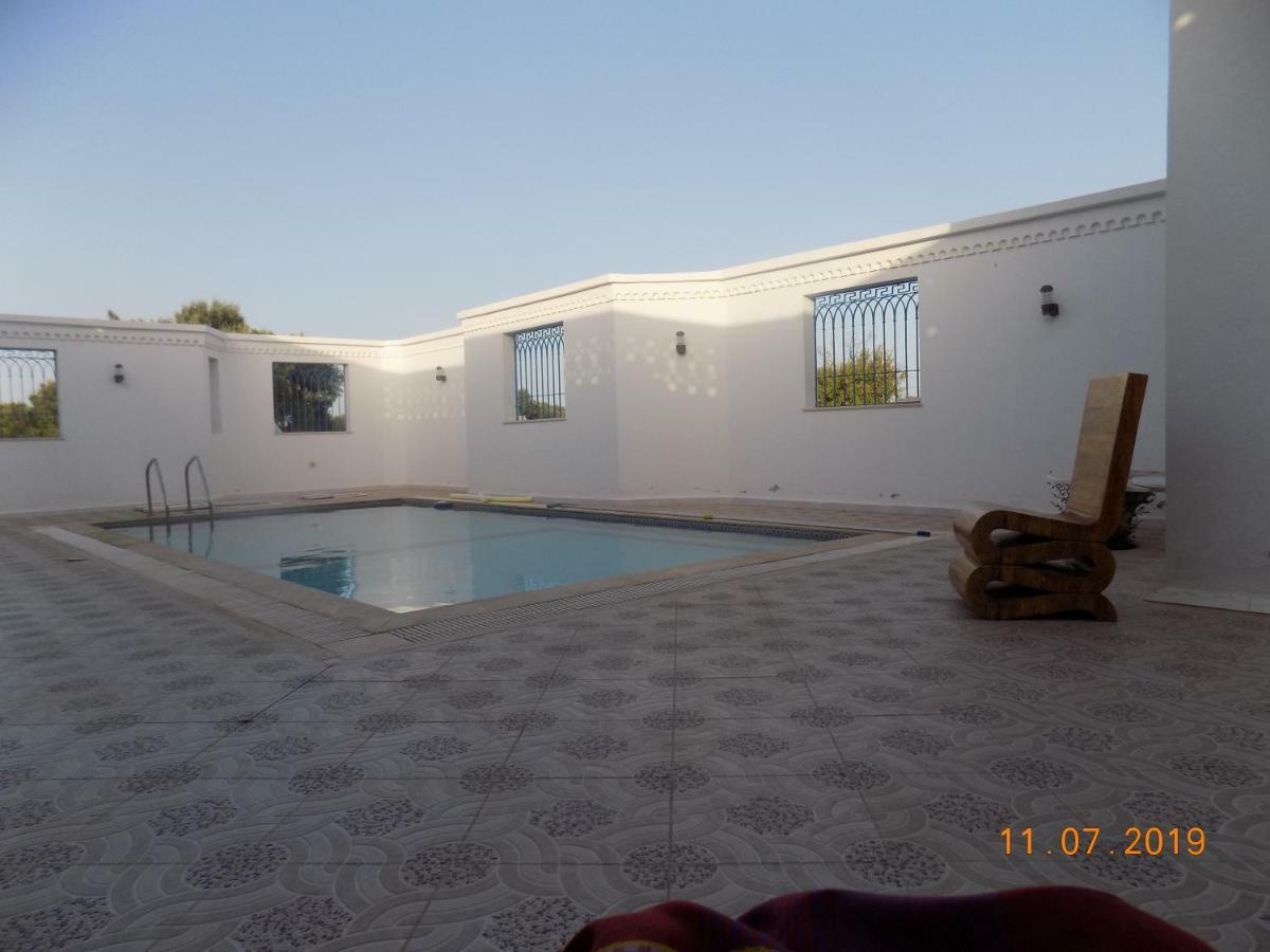 Bed and Breakfast Dar Mamina Sidi ash Shammakh Esterno foto