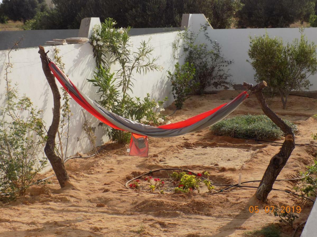 Bed and Breakfast Dar Mamina Sidi ash Shammakh Esterno foto